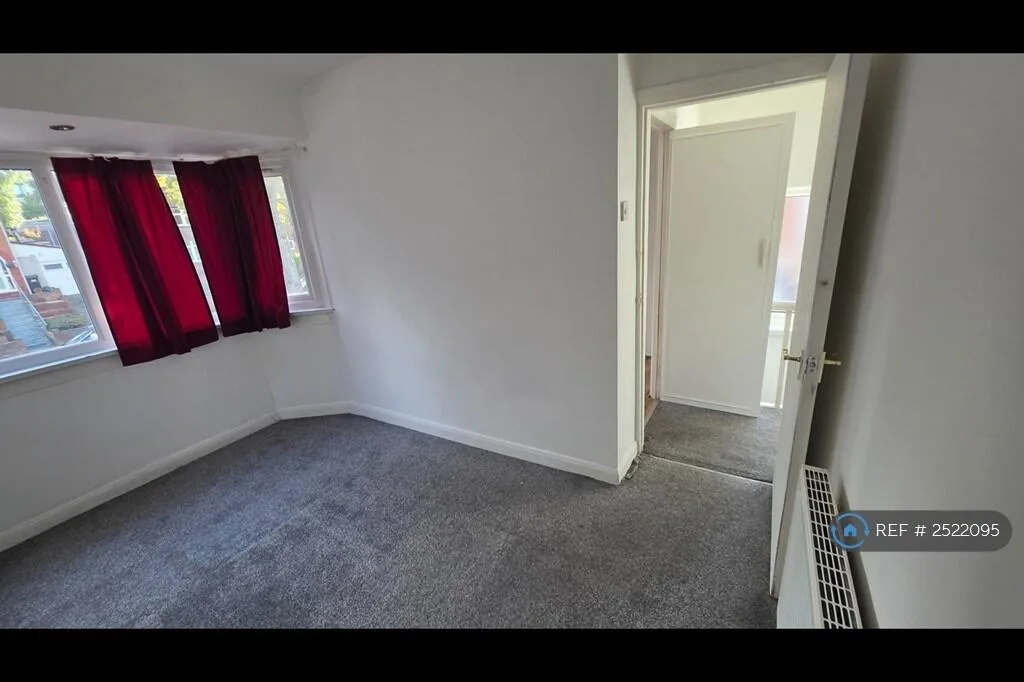 3 bedroom detached house for rent