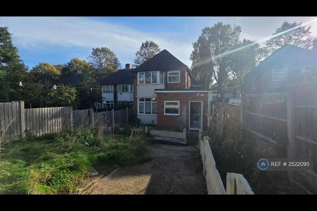 3 bedroom detached house for rent