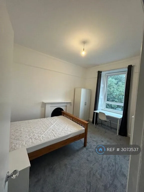 4 bedroom flat for rent
