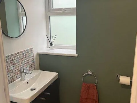 1 bedroom detached house for rent