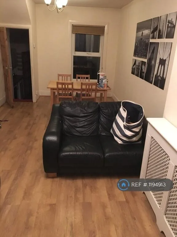 2 bedroom terraced house for rent
