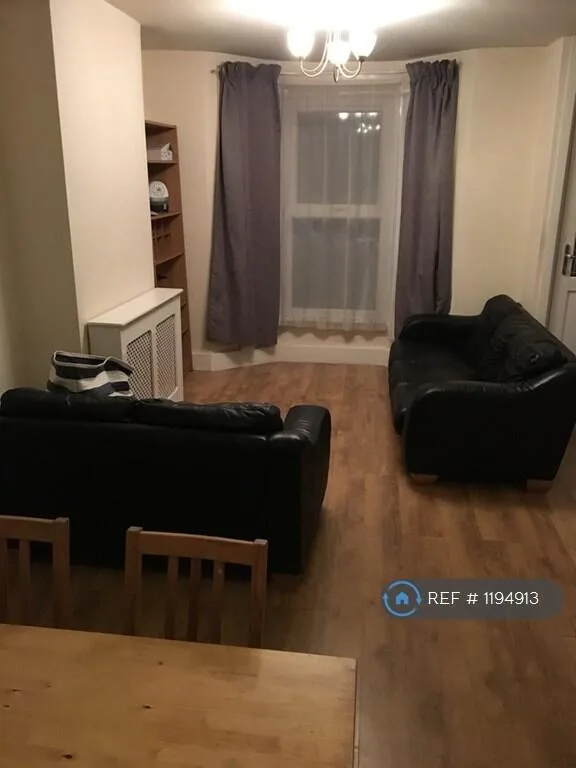 2 bedroom terraced house for rent