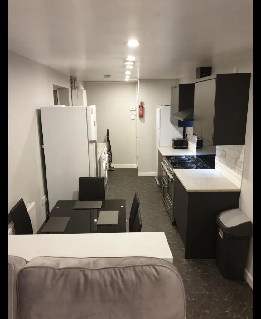 1 bedroom house for rent