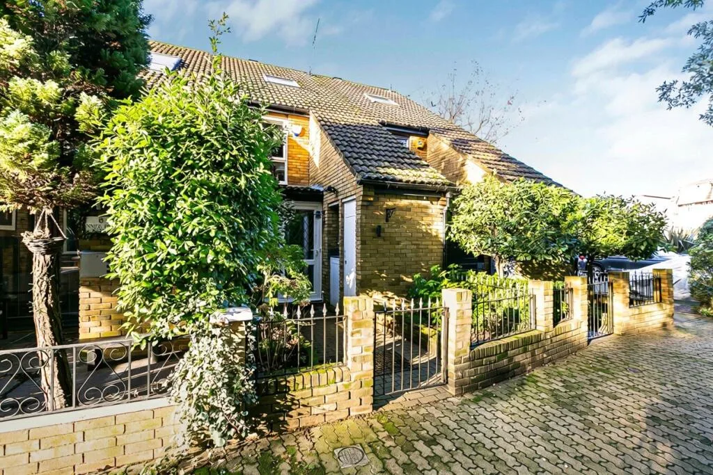 3 bedroom terraced house for rent