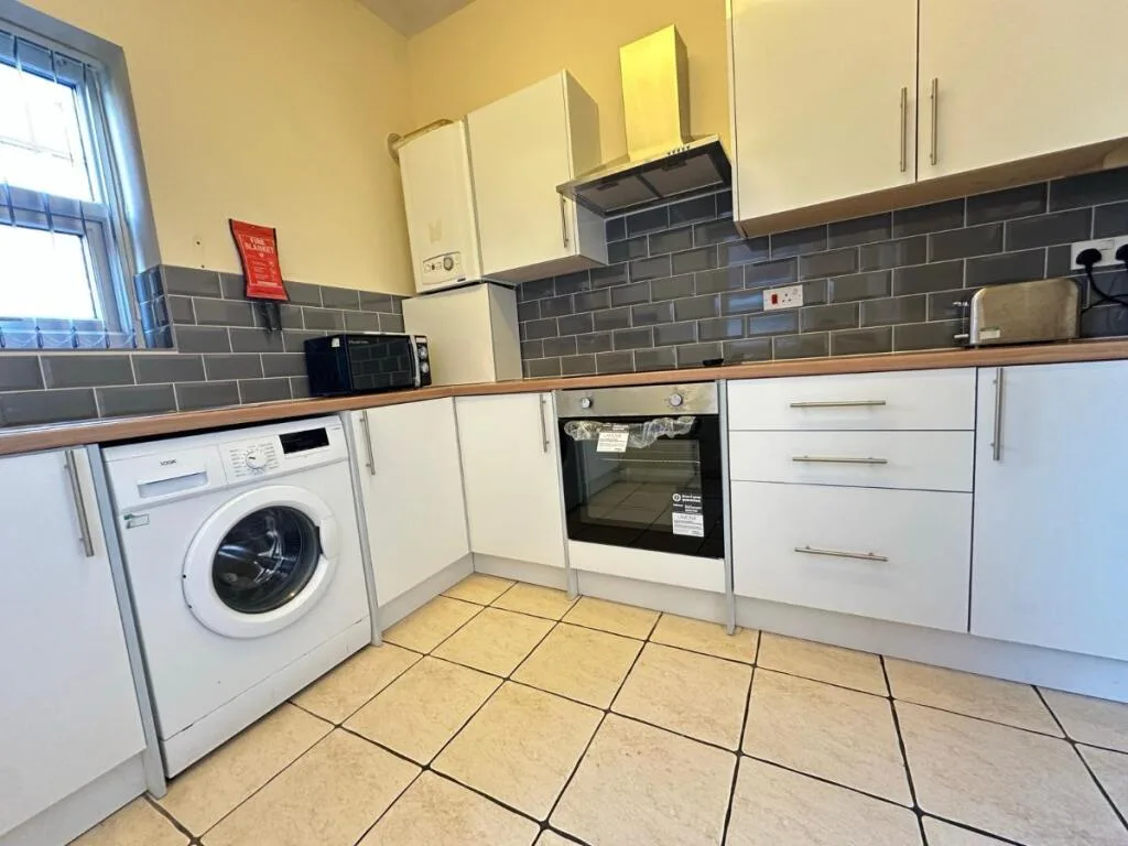 4 bedroom terraced house for rent