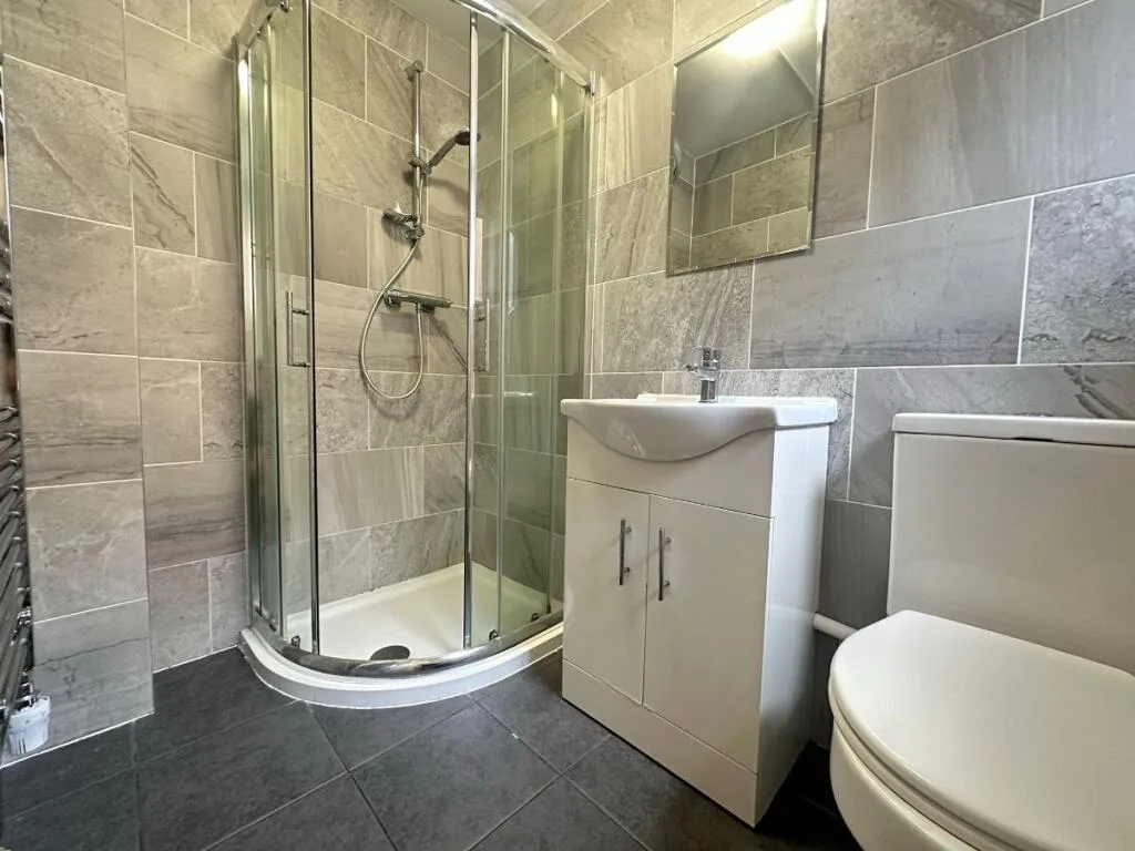 2 bedroom terraced house for rent