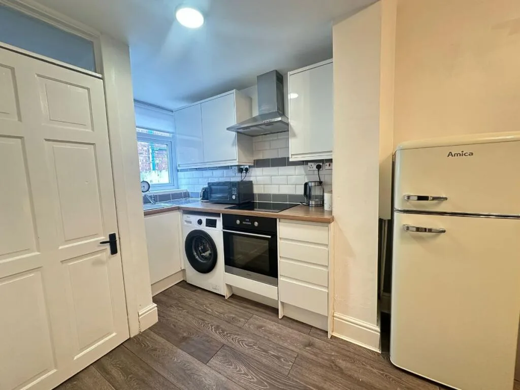 2 bedroom terraced house for rent