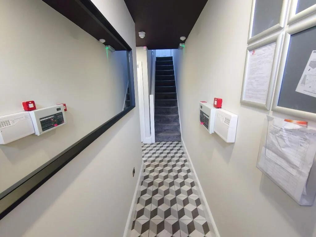 6 bedroom terraced house for rent