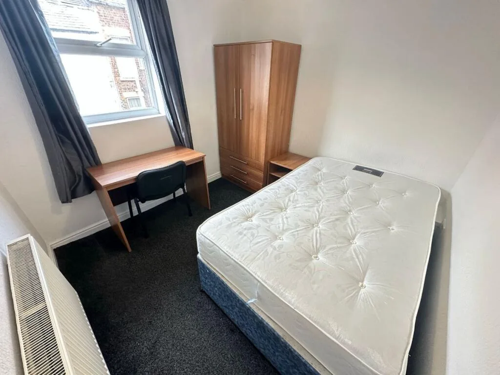 4 bedroom terraced house for rent