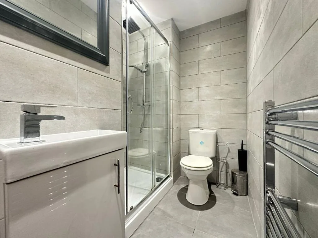 4 bedroom terraced house for rent