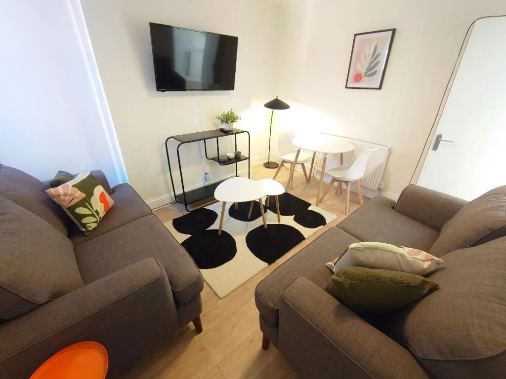 4 bedroom terraced house for rent