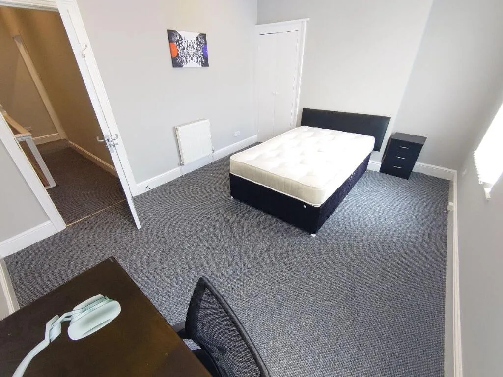 4 bedroom terraced house for rent