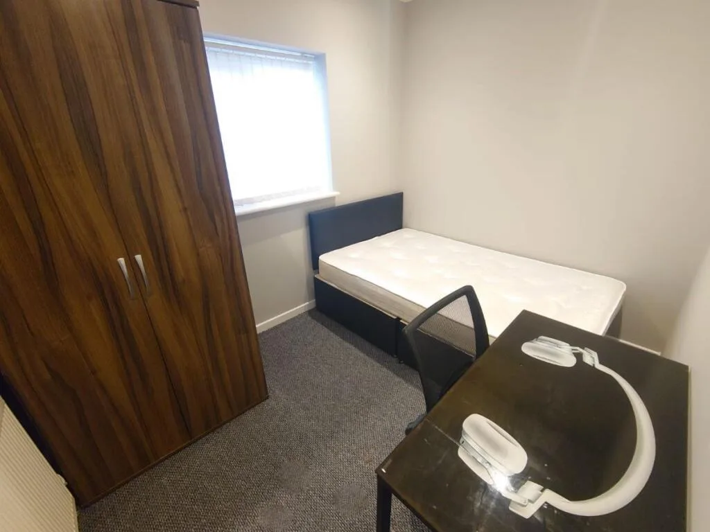 4 bedroom terraced house for rent