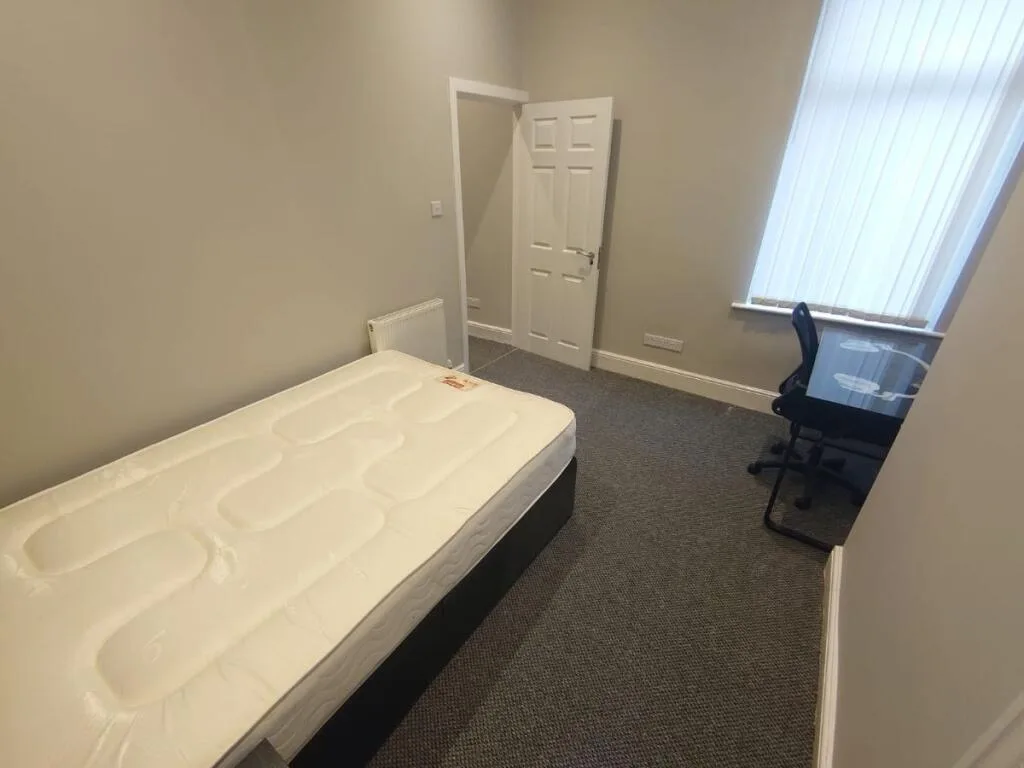 4 bedroom terraced house for rent