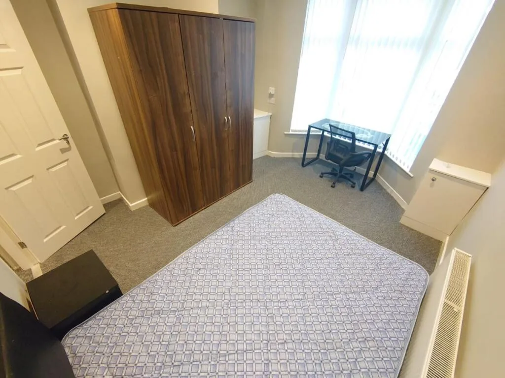 4 bedroom terraced house for rent