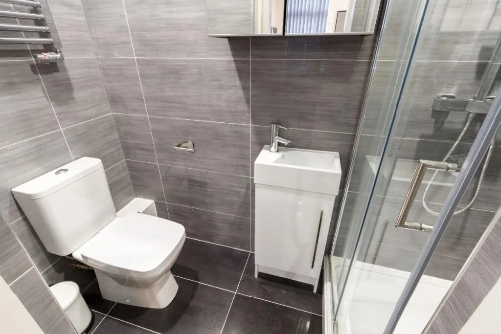 5 bedroom apartment for rent