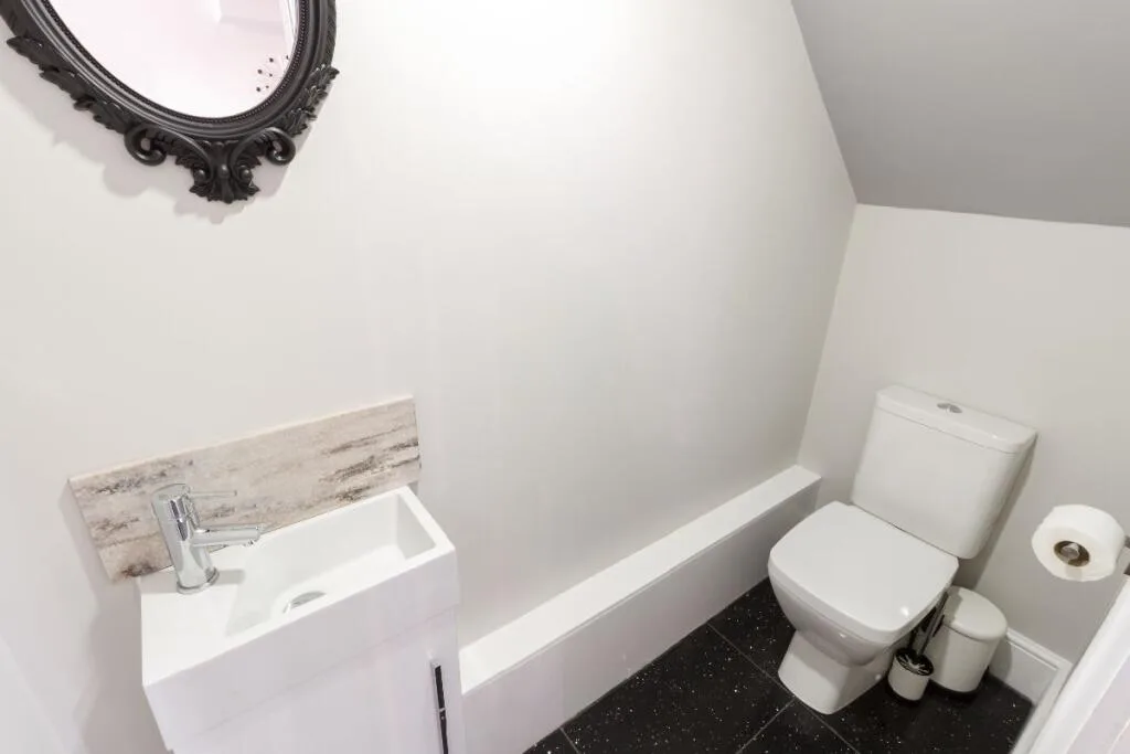 5 bedroom apartment for rent
