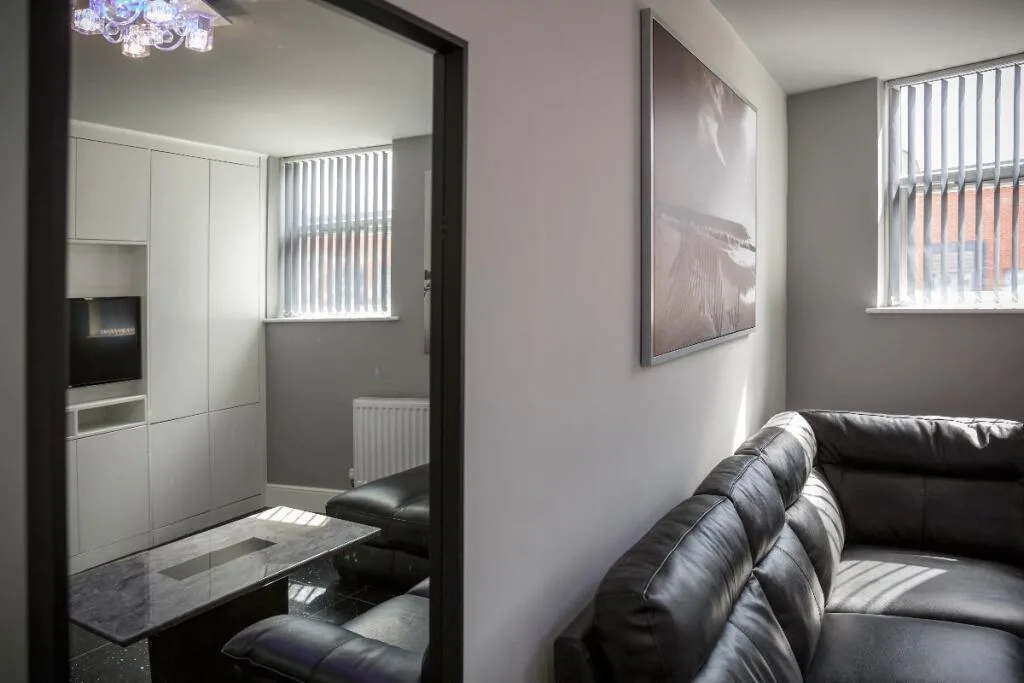 5 bedroom apartment for rent