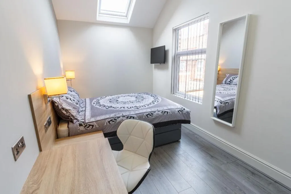 5 bedroom apartment for rent