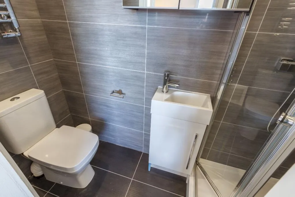 5 bedroom apartment for rent