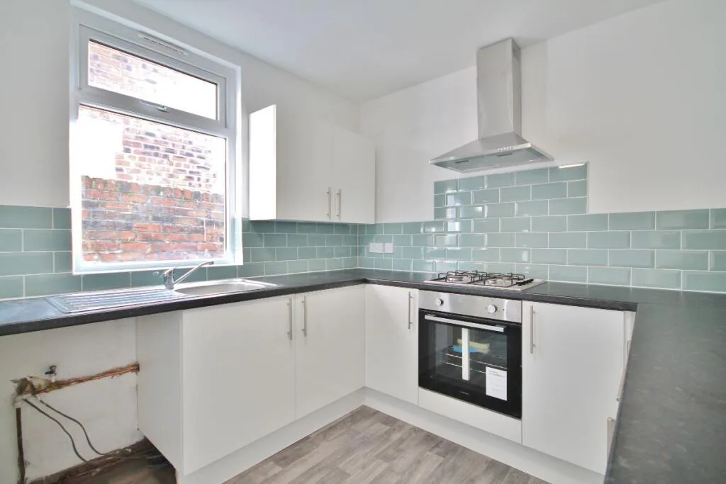4 bedroom terraced house for rent