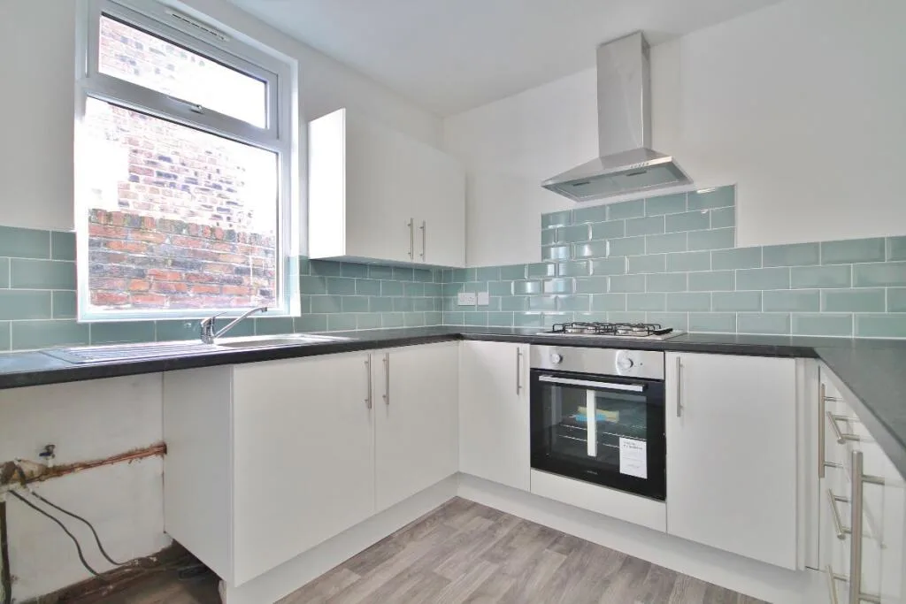 4 bedroom terraced house for rent