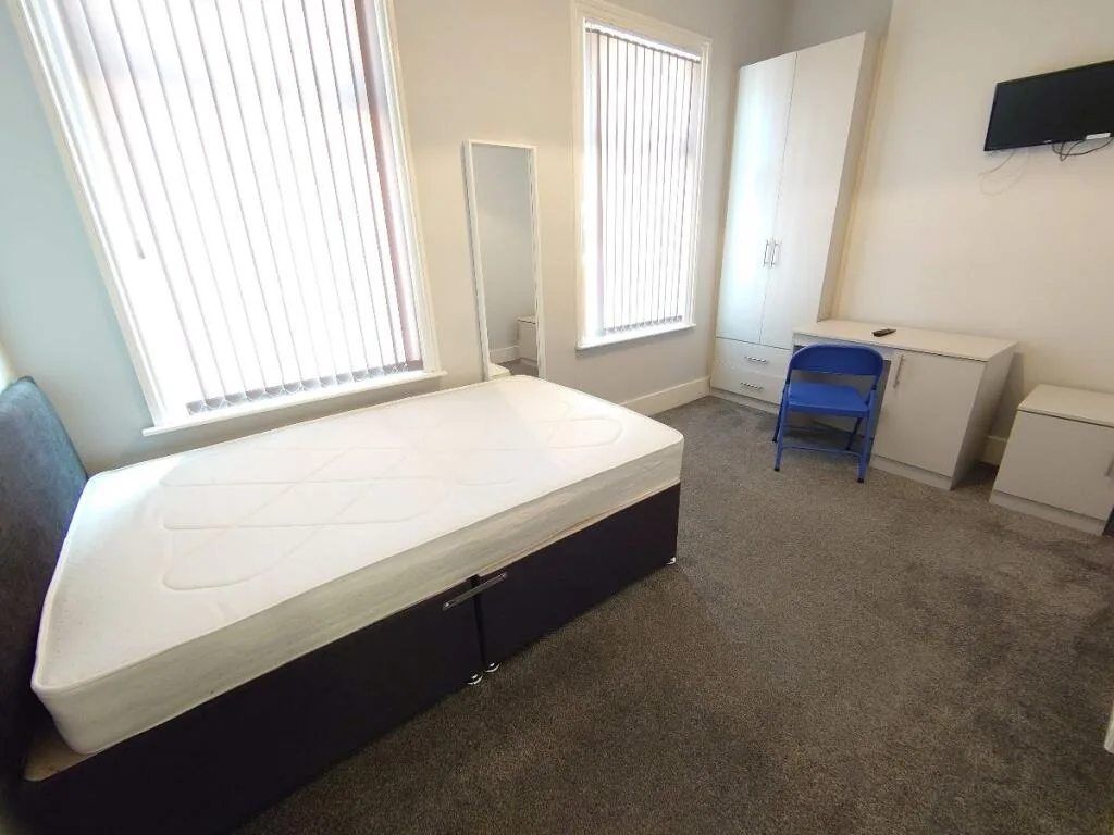 4 bedroom terraced house for rent