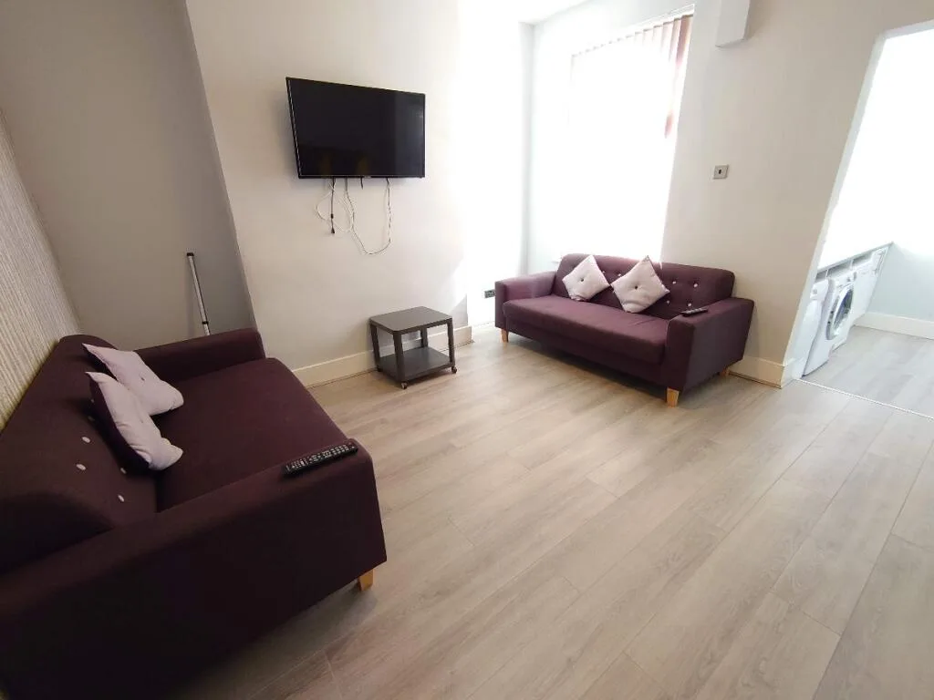4 bedroom terraced house for rent
