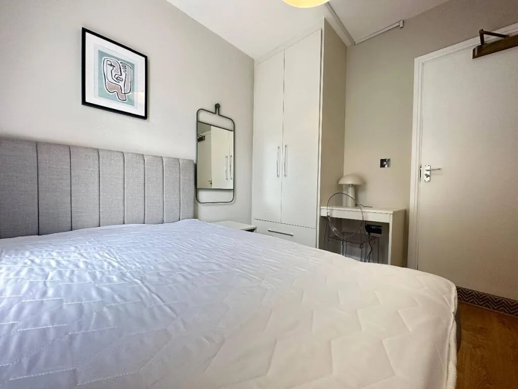 6 bedroom terraced house for rent