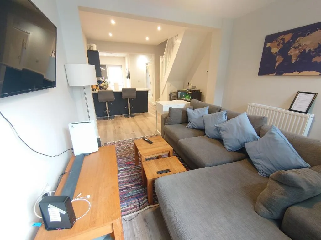 2 bedroom terraced house for rent