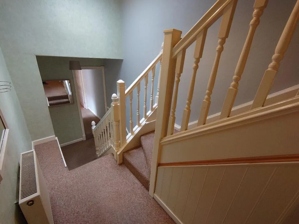 4 bedroom semi-detached house for rent