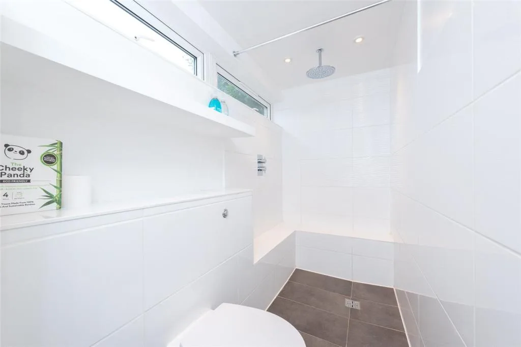 3 bedroom ground floor flat for rent