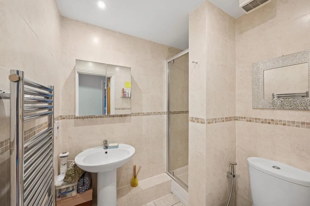 2 bedroom property for rent