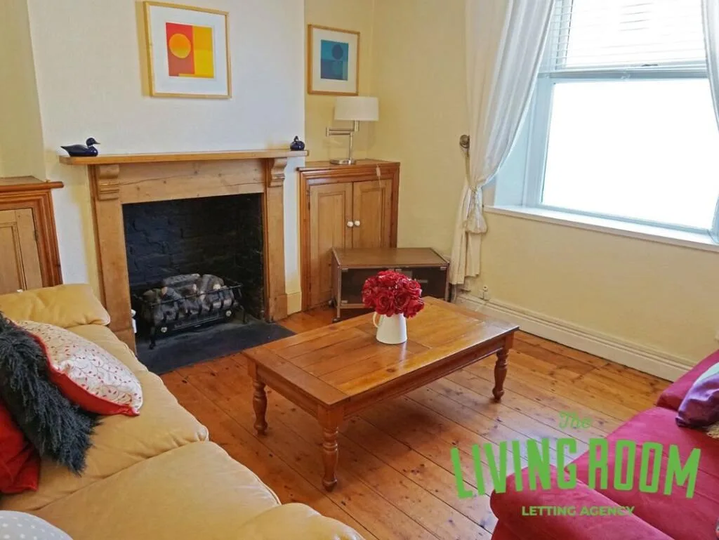 5 bedroom house for rent