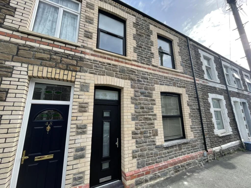 7 bedroom terraced house for rent