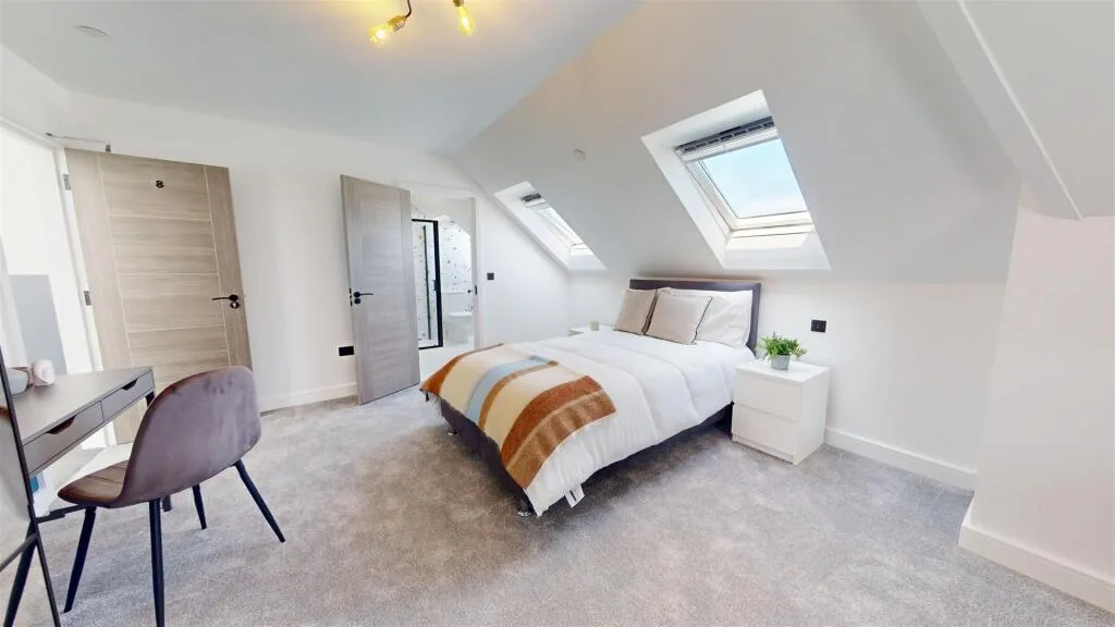 8 bedroom house for rent