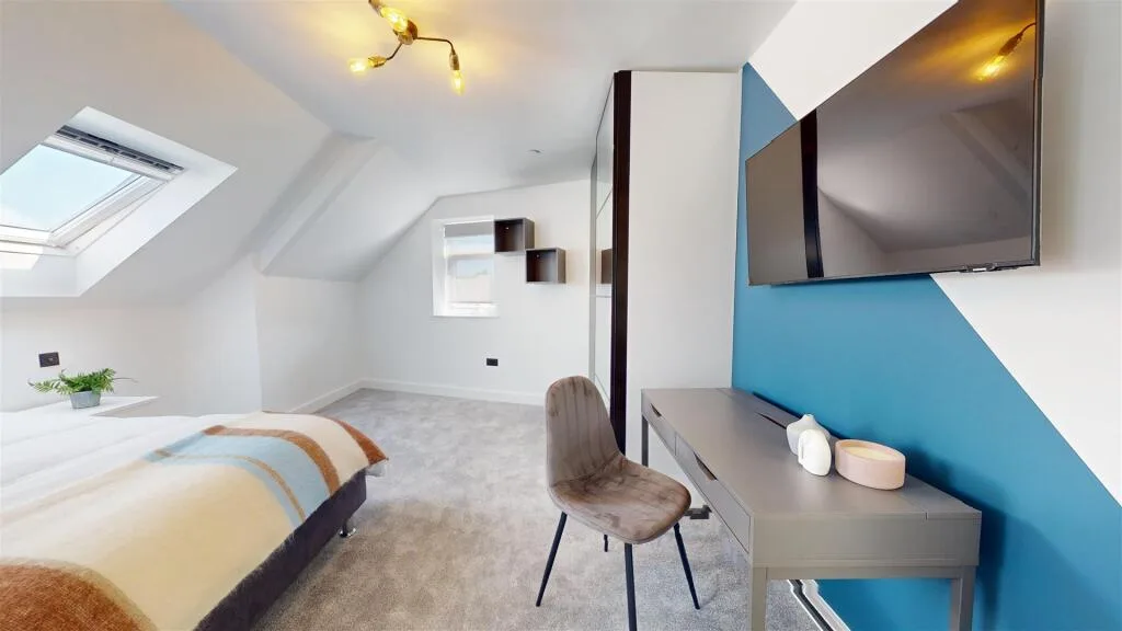 8 bedroom house for rent