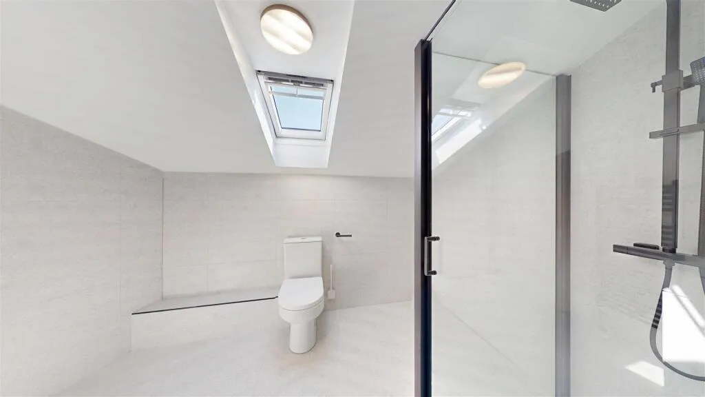 8 bedroom house for rent