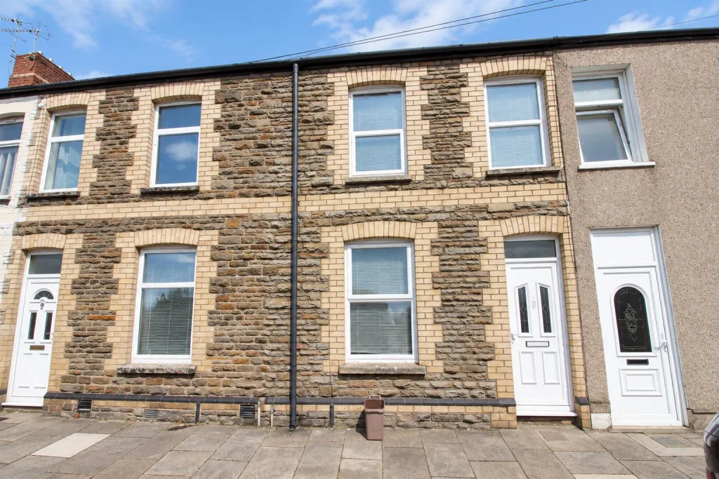 7 bedroom house for rent