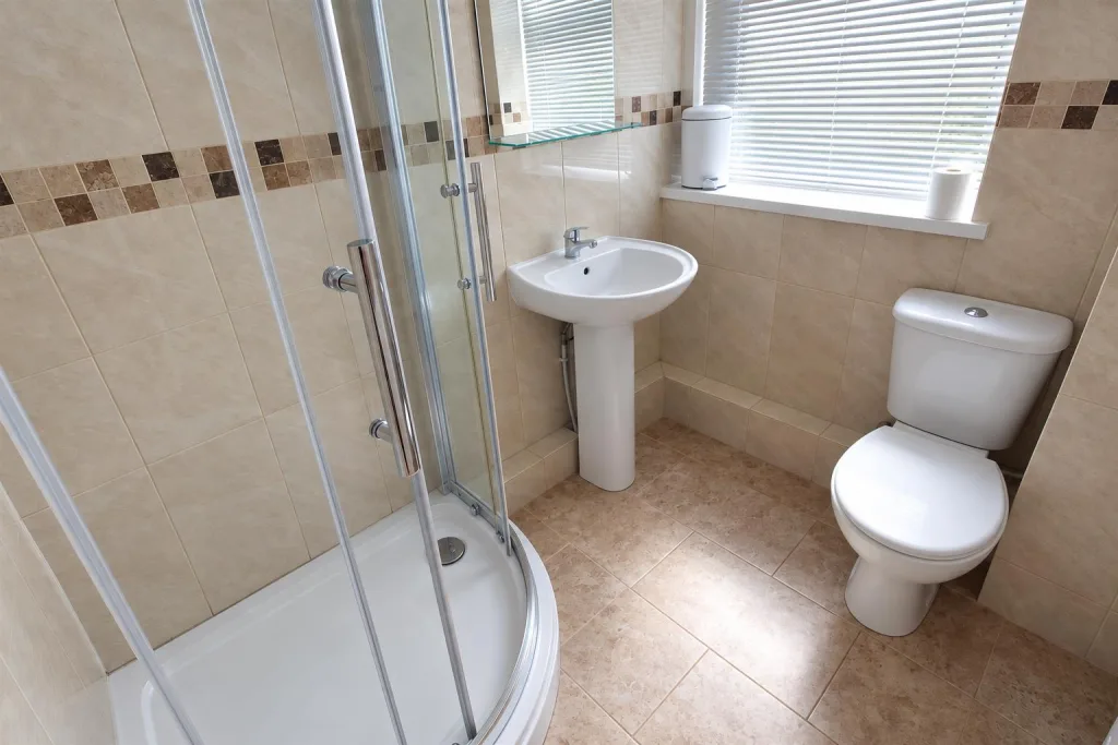 7 bedroom house for rent