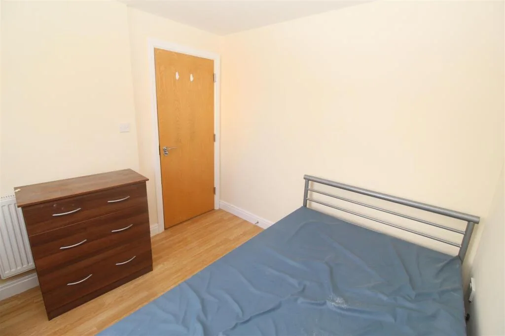 7 bedroom house for rent