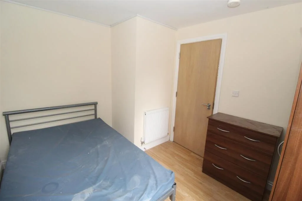 7 bedroom house for rent