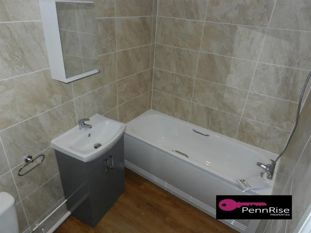 3 bedroom flat for rent