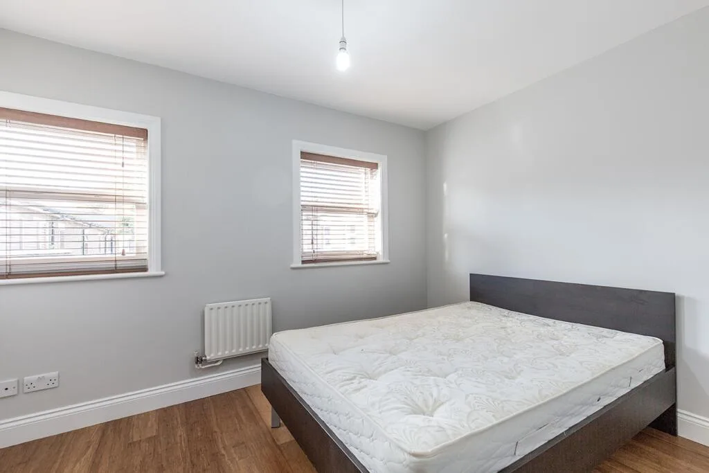 2 bedroom ground floor flat for rent