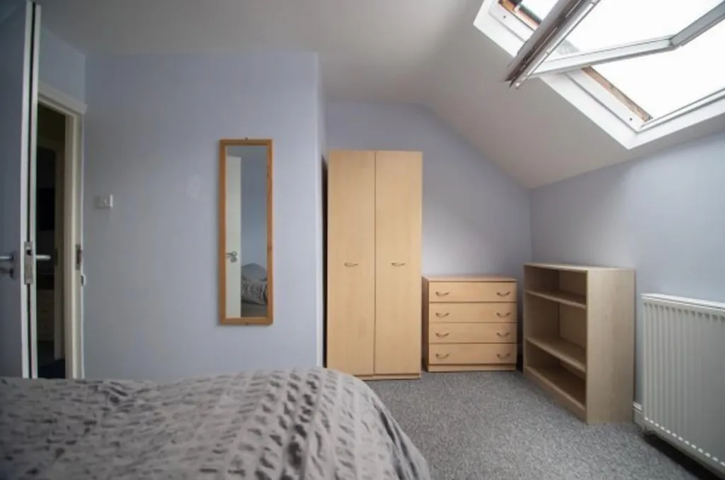 4 bedroom terraced house for rent