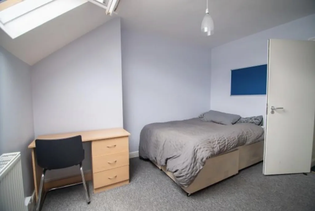 4 bedroom terraced house for rent
