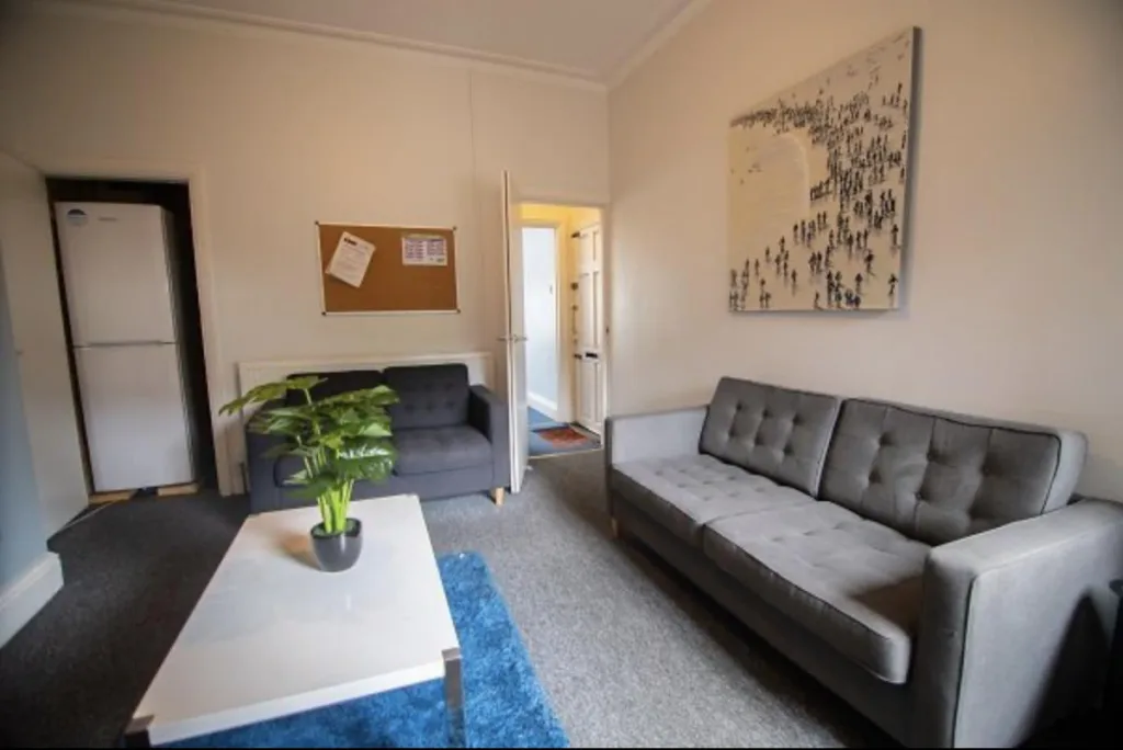 4 bedroom terraced house for rent