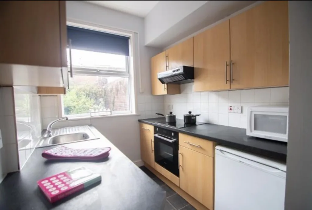 4 bedroom terraced house for rent