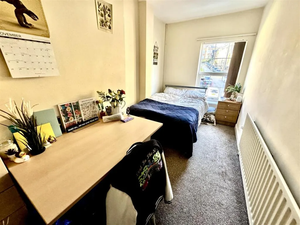 4 bedroom apartment for rent