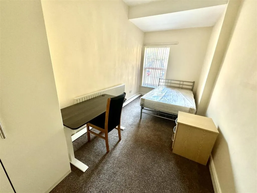 4 bedroom apartment for rent